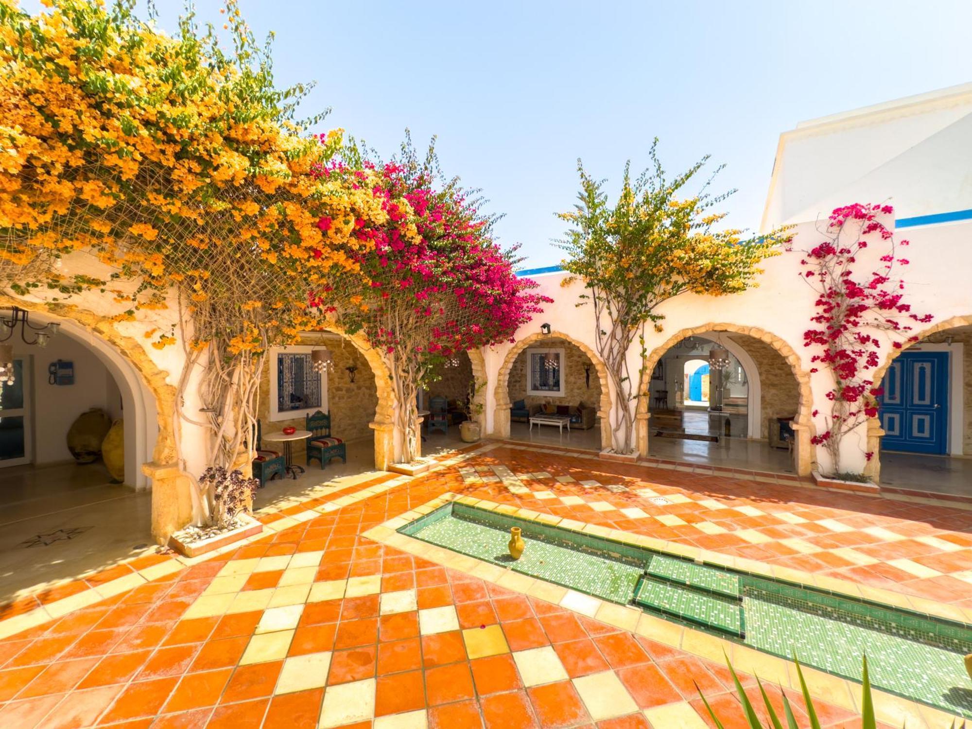 Le Patio De Mezraya Bed and Breakfast Mezraia Εξωτερικό φωτογραφία